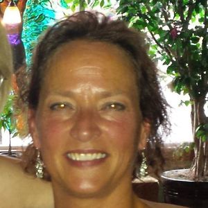 Meet your Posher, Marci